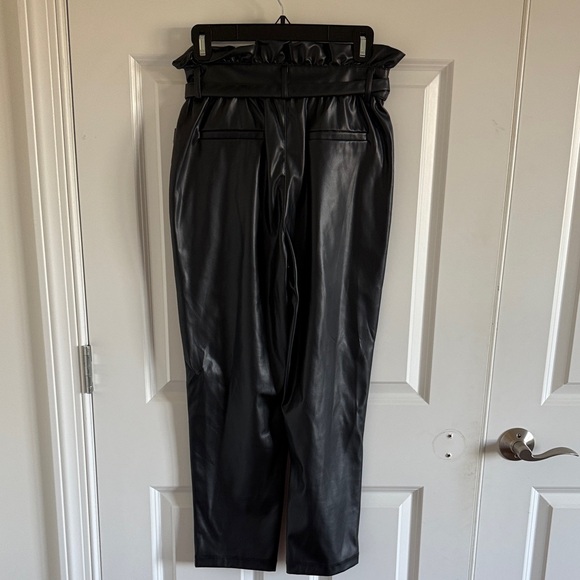 Who What Wear Women Black High Rise Faux Leather Belted Paperbag Trouser Pants 2 - Picture 5 of 9
